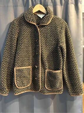 Orvis jacket size small